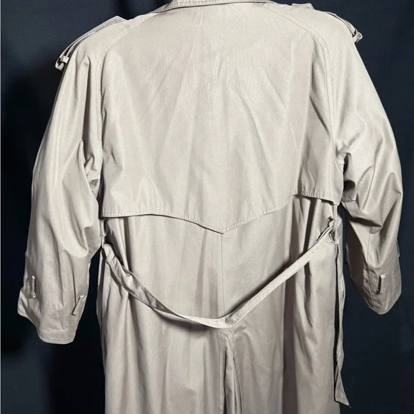 London Fog Beige and Plaid Jacket - Picture 7 of 7